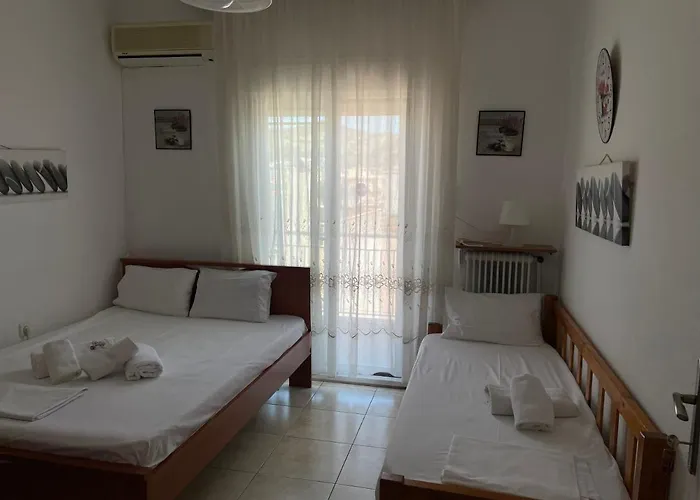 Nikos Appartement Néa Péramos