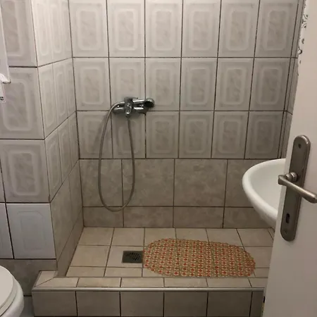 Nikos Apartment
